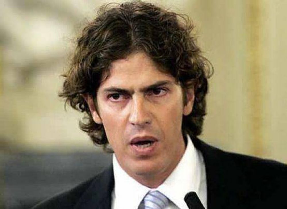 Lousteau: �Nosotros competimos contra el PRO dentro de UNEN�