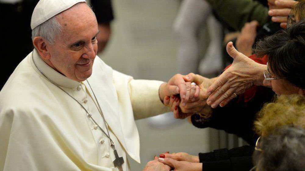 Vaticano: en 2014, casi seis millones de fieles asistieron a los actos religiosos de Francisco 