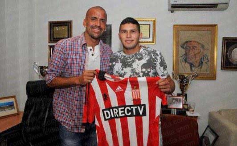 Firm� Barbona, y Rosso tiene �todo hablado�