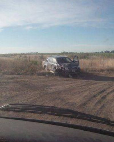 Una camioneta con sanjuaninos choc� camino a Pehuaj� y hay un menor de edad fallecido