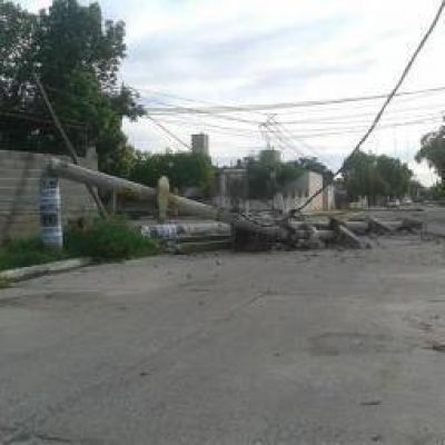 El fuerte temporal de viento y tierra dej� graves secuelas