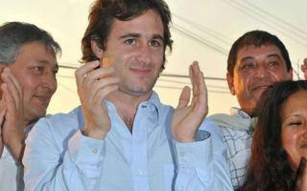 Pilar: Monje renunci� como Intendenta interina y asumi� De Ach�val