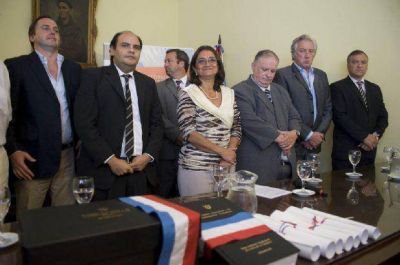Corpacci anunci� las elecciones provinciales para octubre de 2015