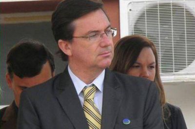 UCR: Livio Guti�rrez descart� un acuerdo de �ltimo minuto con el NEA
