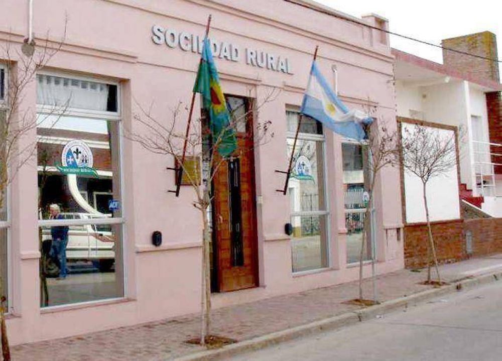 VARIOS ZARATE�OS FUERON PREMIADOS POR LA SOCIEDAD RURAL
