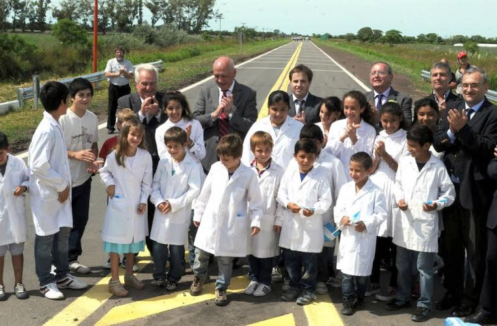 �Tenemos un plan para que Santa Fe tenga rutas que hagan a la inclusi�n de todos los territorios�
