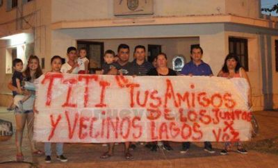 Familiares, amigos y vecinos se solidarizaron con Restelli