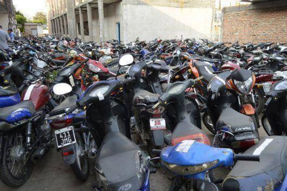 La Comuna promulg� ordenanza que habilita remate y compactaci�n de veh�culos secuestrados por infracciones