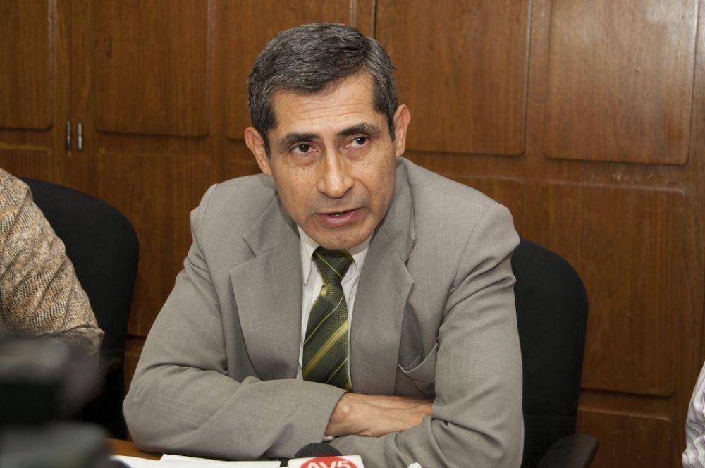 El gobierno busca sortear la falta de presupuesto para cumplir obligaciones