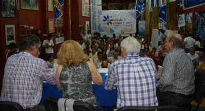 Asamblea Nacional del Frente Grande analiz� el proceso electoral