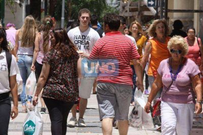 Las ventas minoristas subieron 2% en diciembre