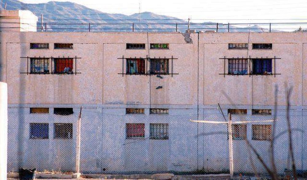 Construir�n 6 pabellones con 220 celdas en el Penal