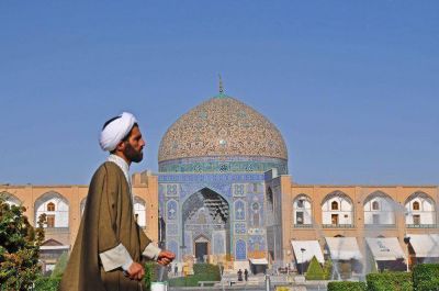 Ir�n ayuda a los cristianos perseguidos en Iraq y Siria