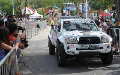 Dakar 2015: Miles de personas visitan el 