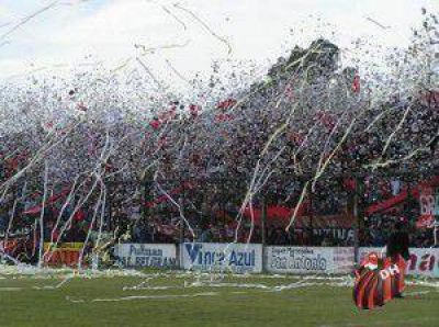 Douglas Haig de Pergamino prueba jugadores de divisiones juveniles.