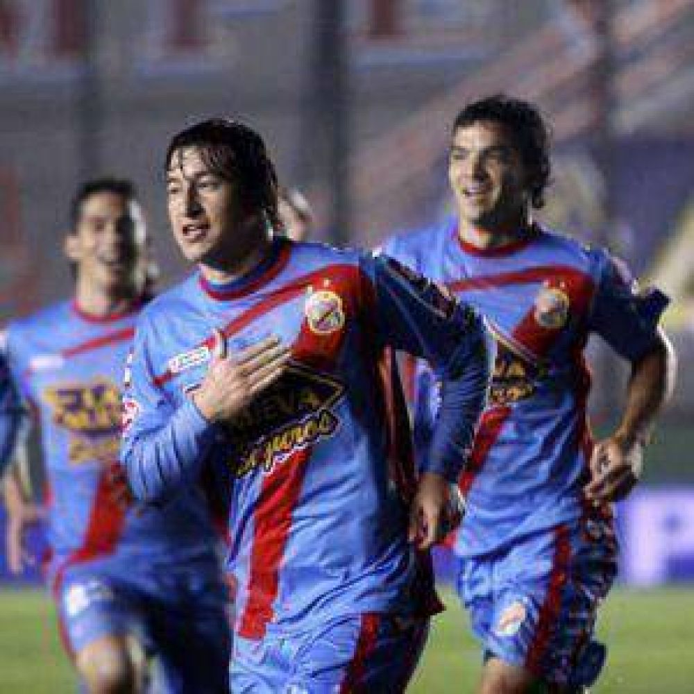 El Pincha va por el Bicho Aguirre