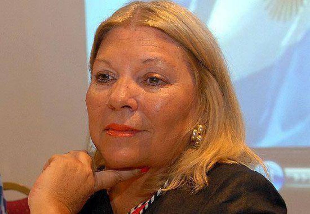 Carri�, la primera de las visitas de campa�a en Olavarr�a