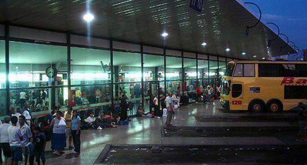 Aument� el pasaje del transporte interurbano