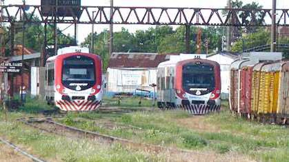 Se restablece hoy servicio ferroviario hacia Paran�