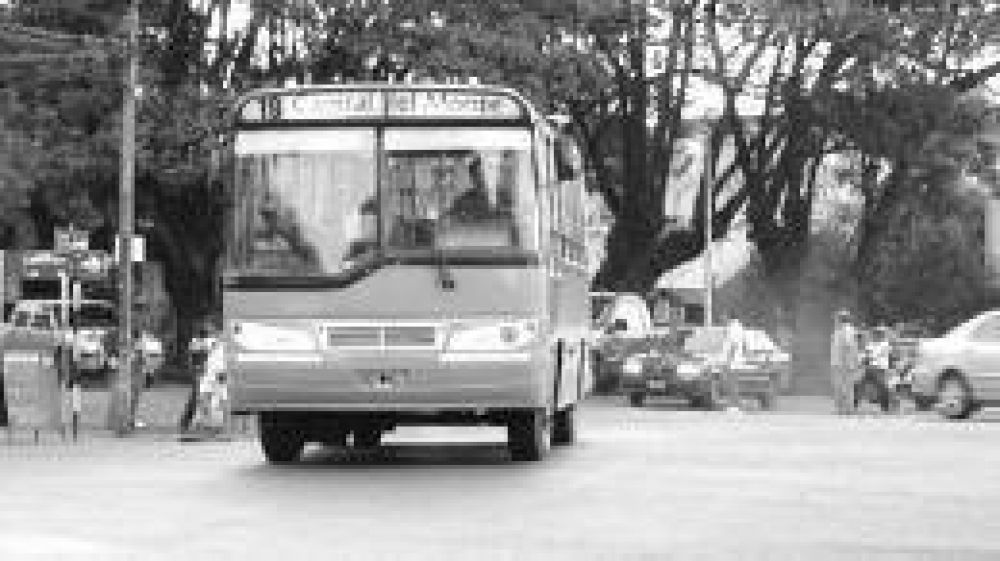 En Eldorado ya rige el aumento a 5 pesos el precio del boleto