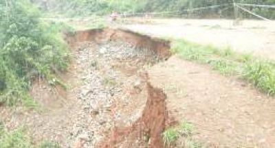 Circulaci�n restringida en la Ruta 17 debido al desmoronamiento de la banquina