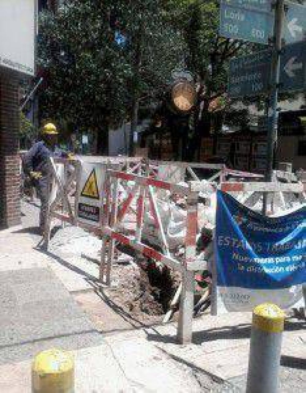 Lomas: para prevenir cortes de luz renuevan las redes el�ctricas