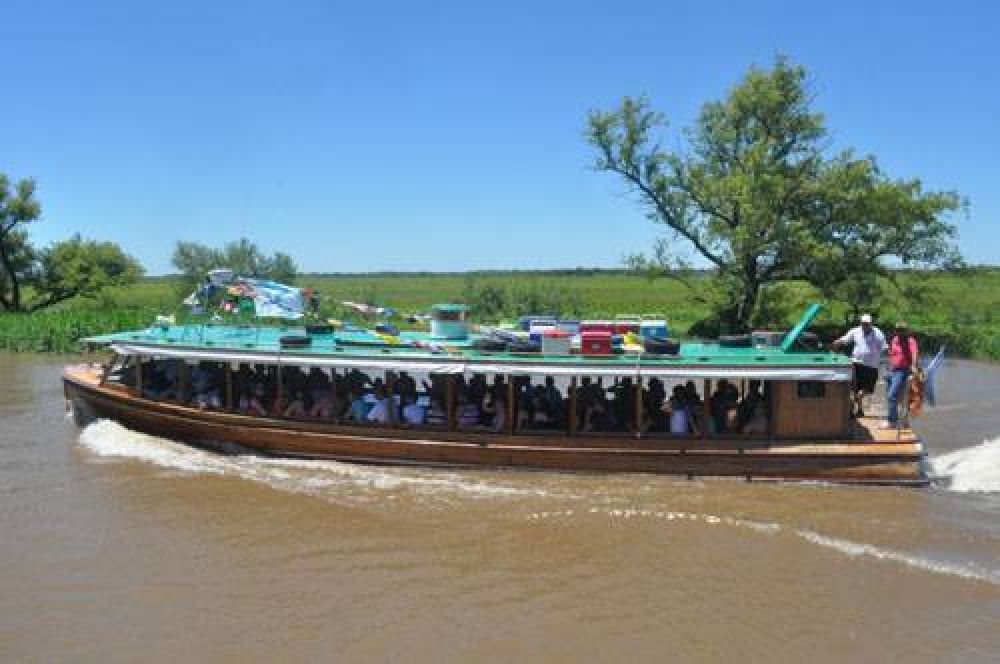 Se inici� ayer el servicio de cruce fluvial a Playa Nueva