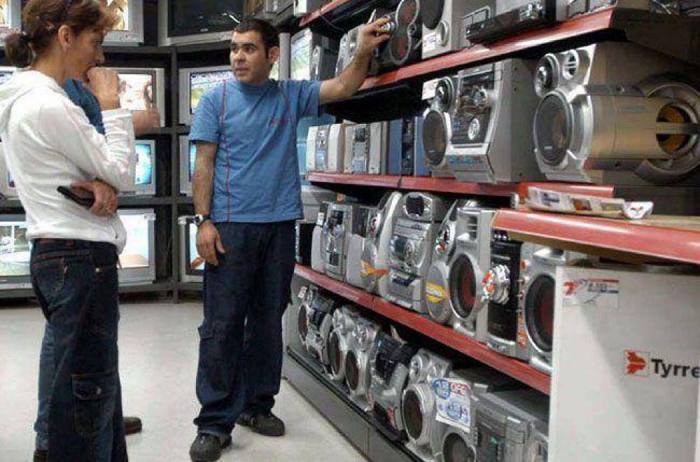 Ventas minoristas cayeron un 6,5% en 2014