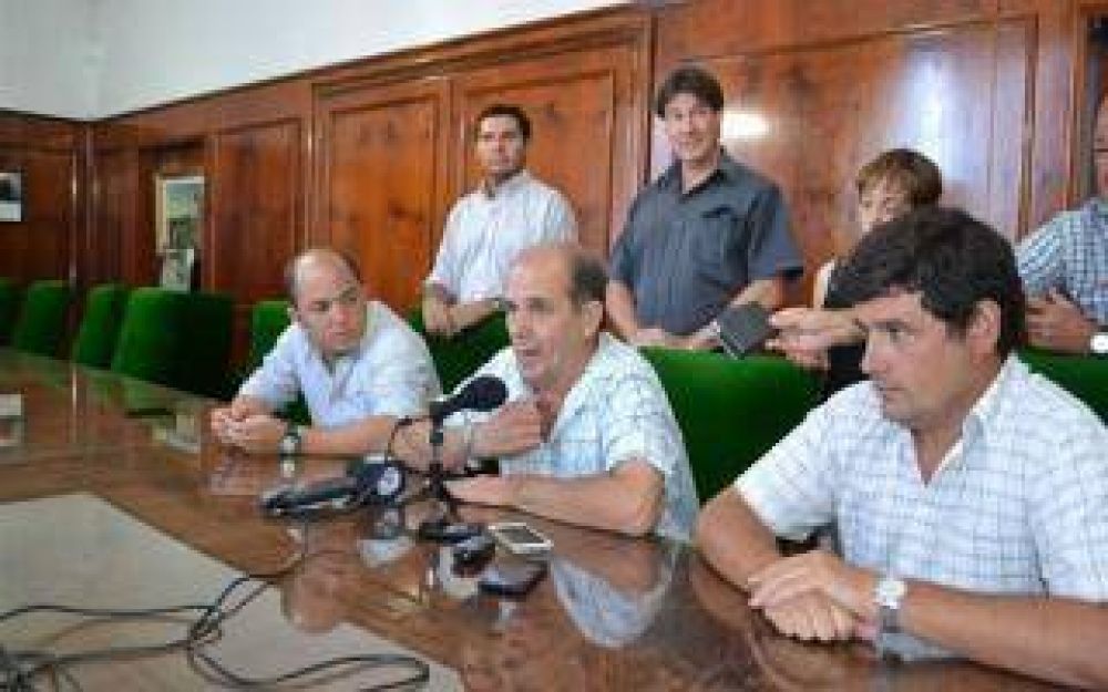 Zurro anunci� inversi�n de $110 millones en la red el�ctrica de Pehuaj�