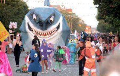 Hoy se realiza el desfile inaugural del Festival Infantil 