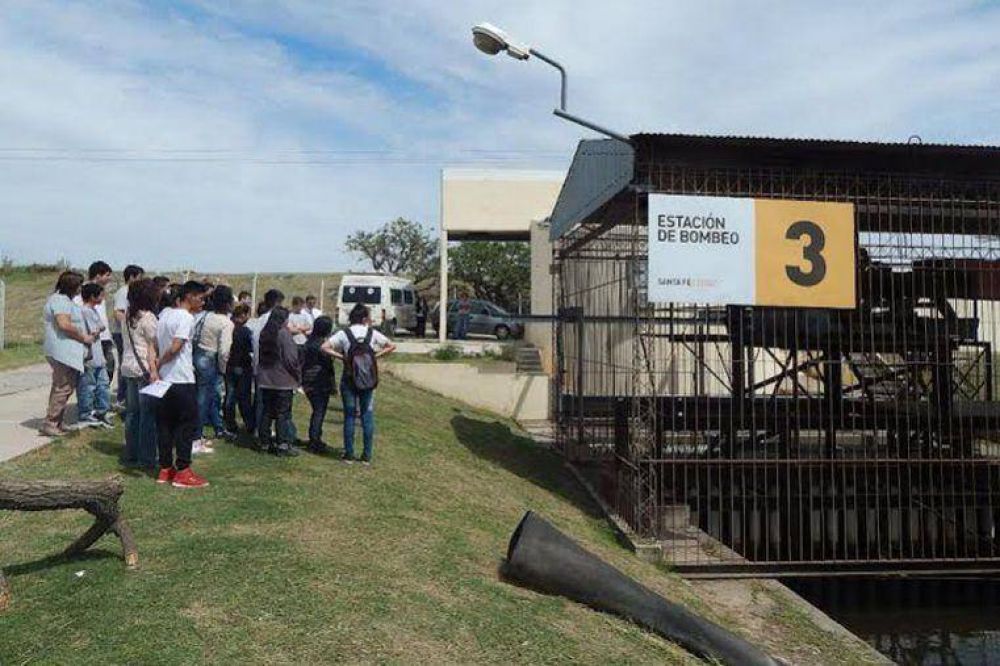 M�s de 1.200 santafesinos recorrieron �La ruta del agua�
