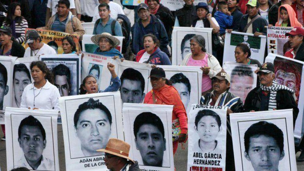 Pe�a Nieto: 'El 2014 fue un a�o muy dif�cil, el crimen organizado golpe� nuevamente al pa�s'