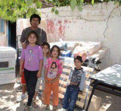La gobernadora envi� ayuda para una familia que perdi� sus pertenencias