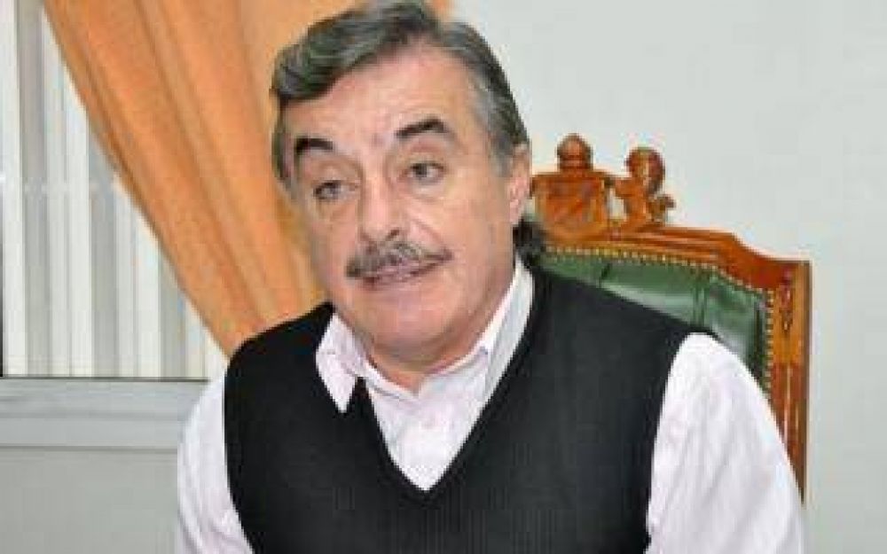 Detienen en Ituzaing� a exintendente massista acusado de violaci�n