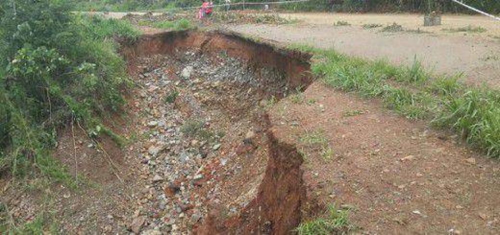 Piden precauci�n ante desmoronamiento de banquinas en la Ruta Provincial N� 17
