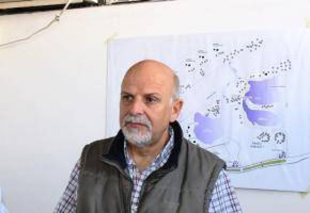 Giovanettoni acept� la renuncia de Villafuerte