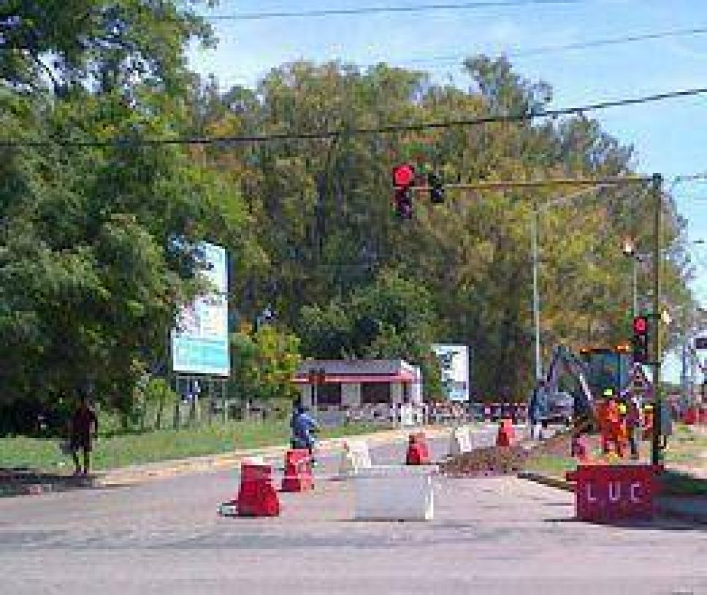 Se restringe la circulaci�n por construcci�n del viaducto  