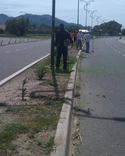 Contin�an los trabajos en la avenida Eva Per�n