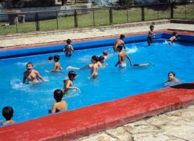 Inauguraron la colonia de vacaciones municipal en Juana Koslay