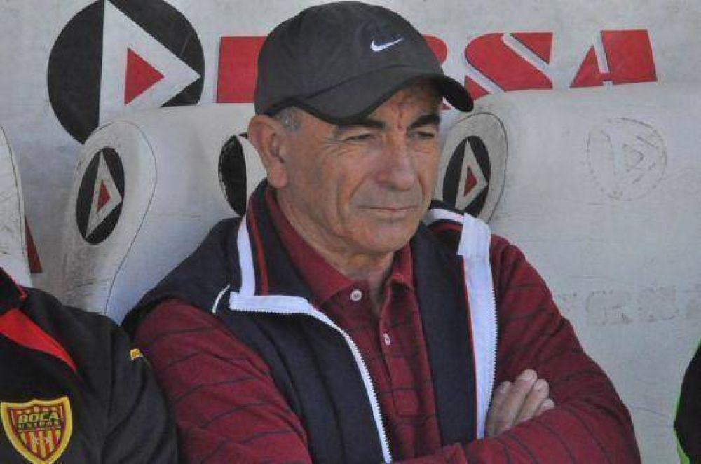 Trullet quiere s� o s� un arquero y admite superpoblaci�n en el mediocampo