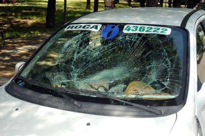 Muri� la motociclista atropellada en Pico