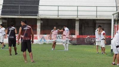 Central C�rdoba arranc� las tareas sin caras nuevas, pero muy ilusionados