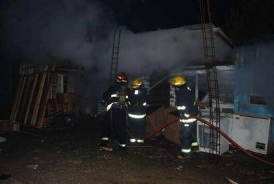 Habr�an incendiado una casa para encubrir el asesinato de un joven de 19 a�os 