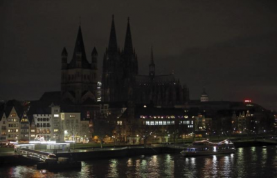 Apagan luces de monumentos emblem�ticos contra la islamofobia