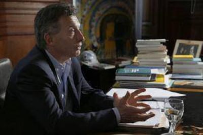 Macri tendr� que hacer campa�a bajo proceso