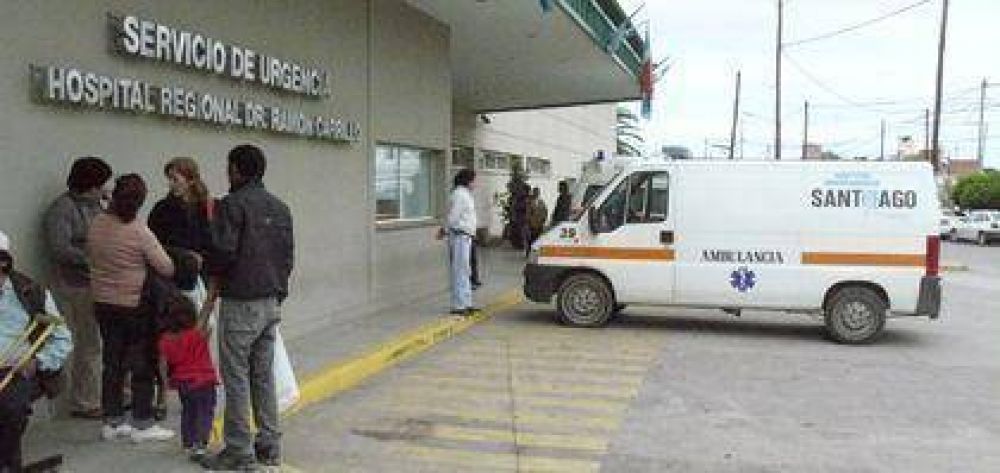 Se resisti� a un asalto y lo apu�alaron, est� hospitalizado