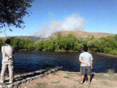 Evacuaron viviendas por fuego en Jun�n