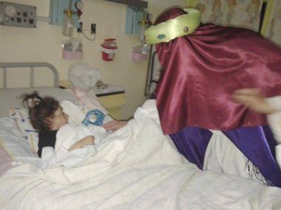 Los reyes magos estuvieron en la sala de pediatr�a del Hospital Zonal