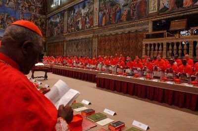 Casi la mitad de los cardenales electores sigue siendo europea