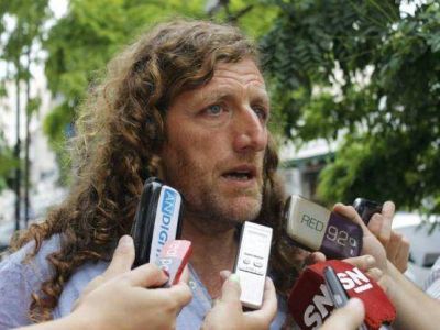 En un �triunfo hist�rico�, estatales acordaron con el gobierno bonaerense la recategorizaci�n
